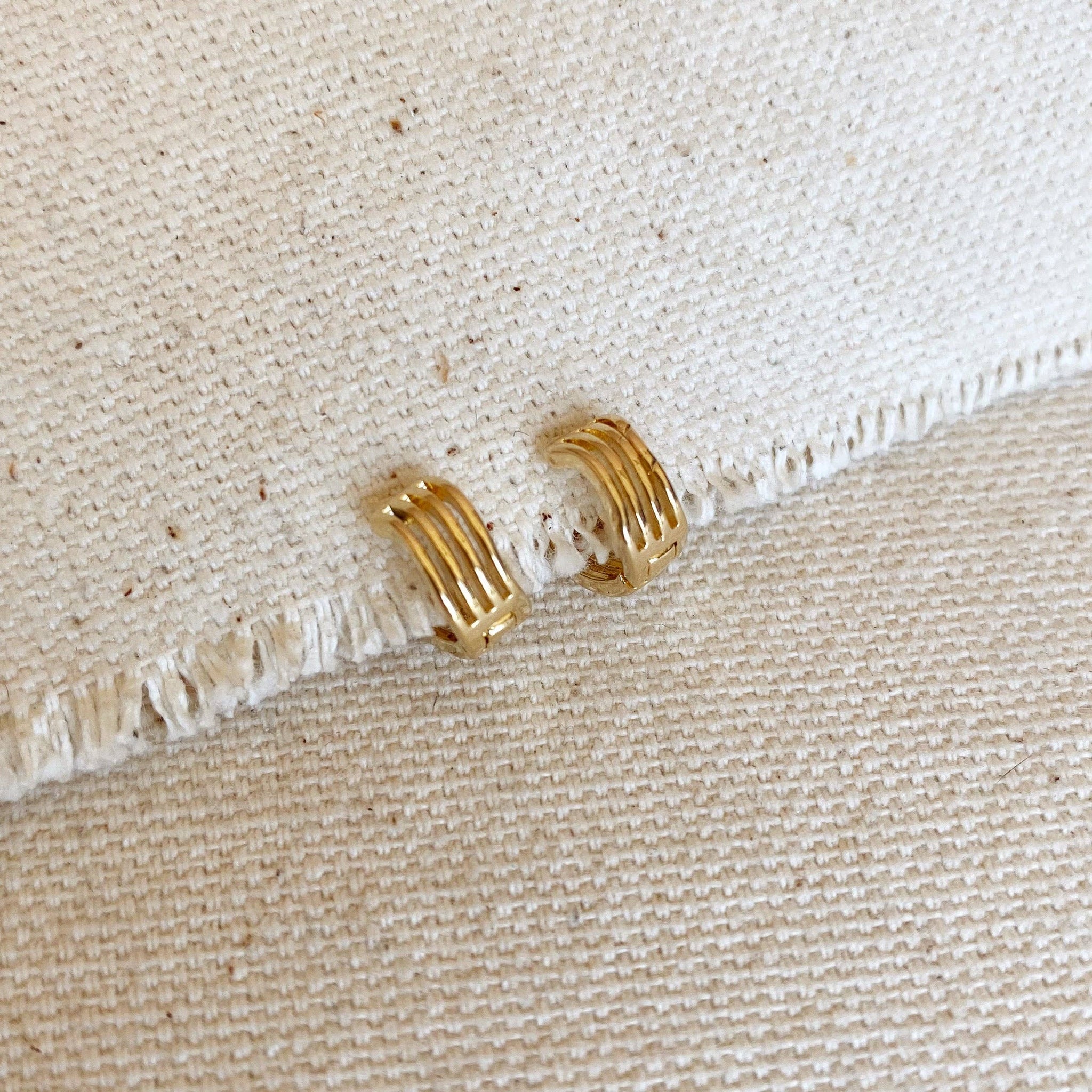 Tiny Waves